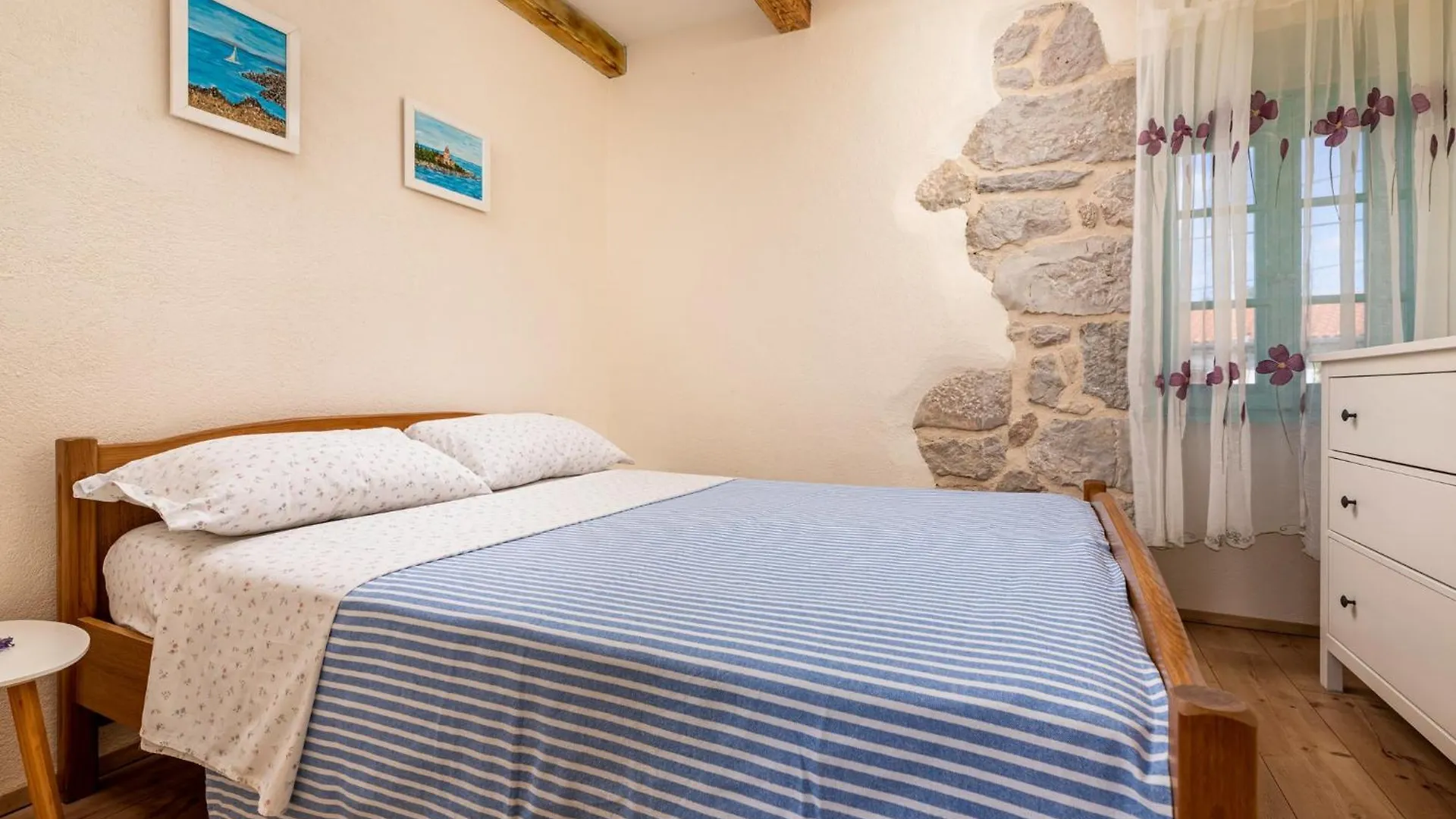Villa Antica Rasopasno 0*,  Croatia